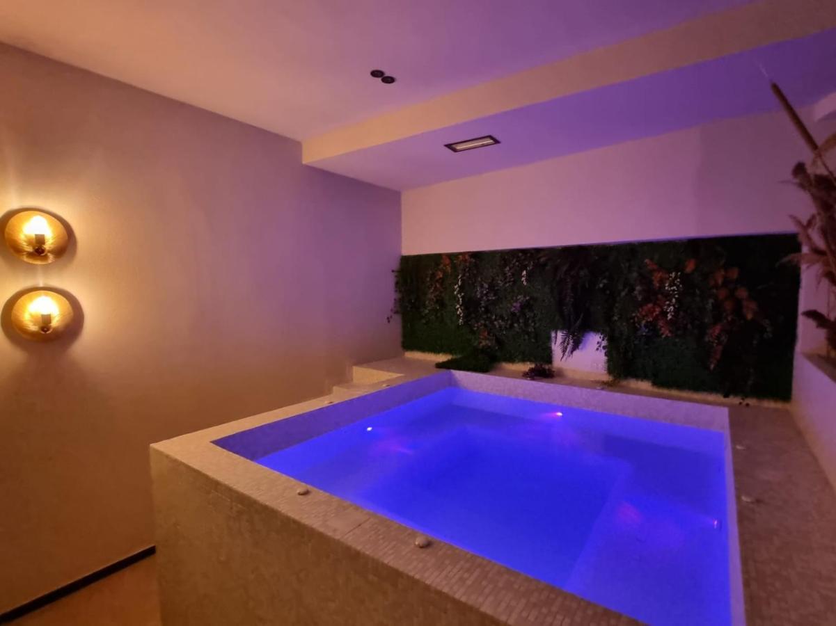 Orik Hotel & Spa Radhimë Esterno foto