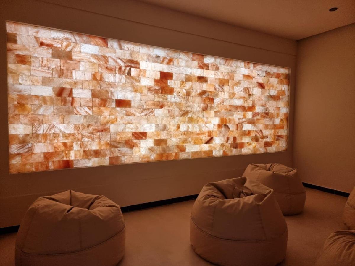 Orik Hotel & Spa Radhimë Esterno foto
